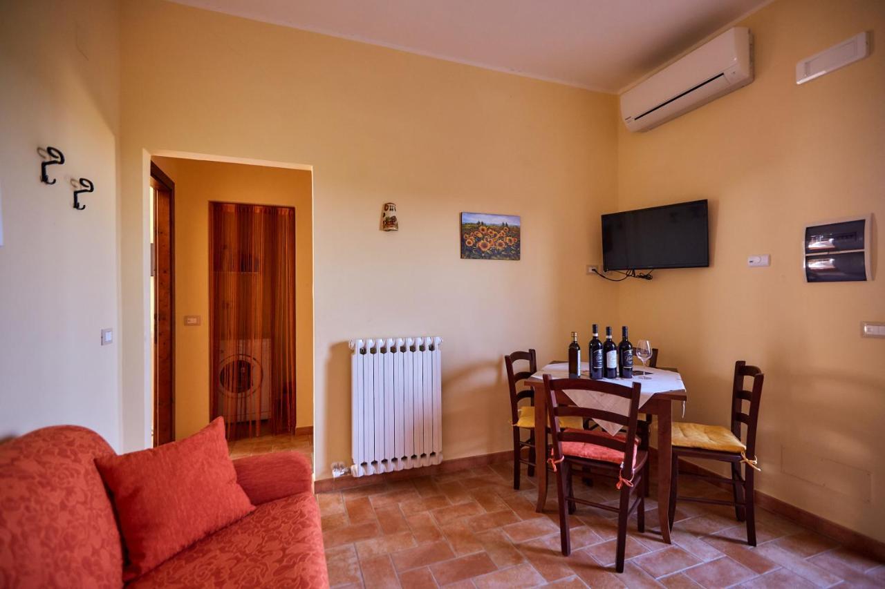 Agriturismo Podere Casa Al Vento Montepulciano Stazione Екстериор снимка